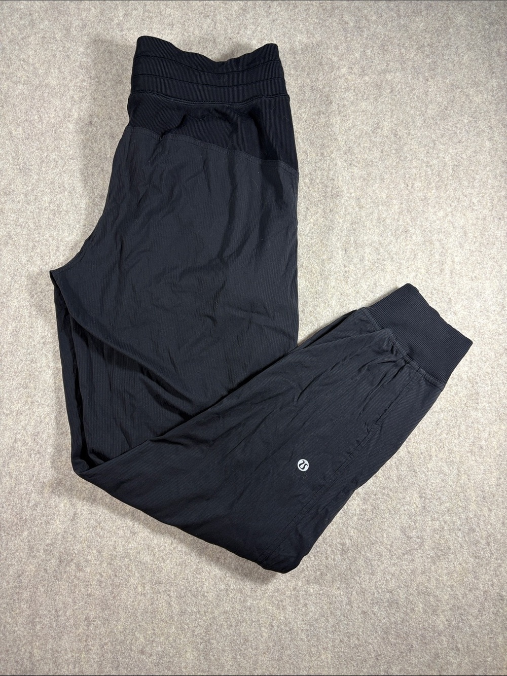Lululemon Women’s Dance Studio Jogger 29" Black EUC Size 8